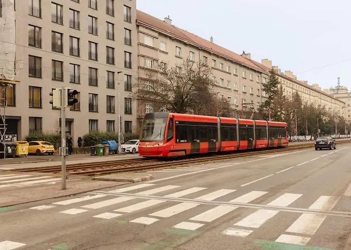 Bnb Sunny Balcony Studio Bratislava Bratislava