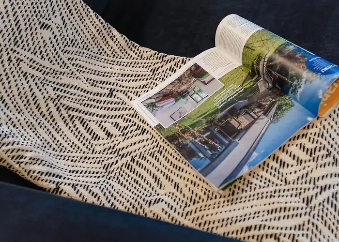 Inn Bnb Sunny Balcony Studio Bratislava