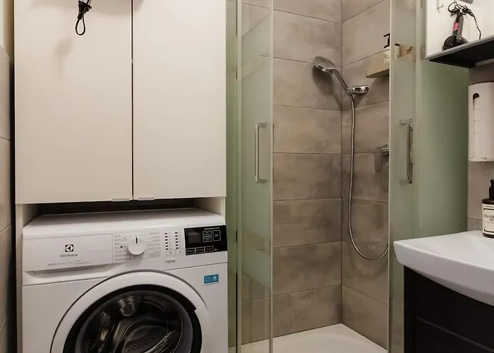 Bnb Sunny Balcony Studio Bratislava *