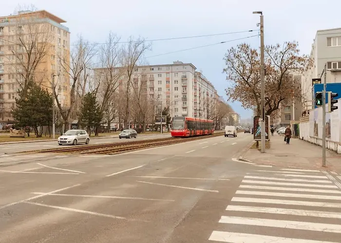 Bnb Sunny Balcony Studio Bratislava Inn Bratislava