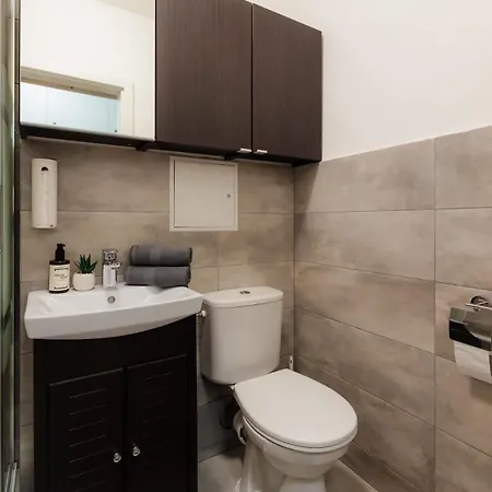 Sunny Balcony Appartement